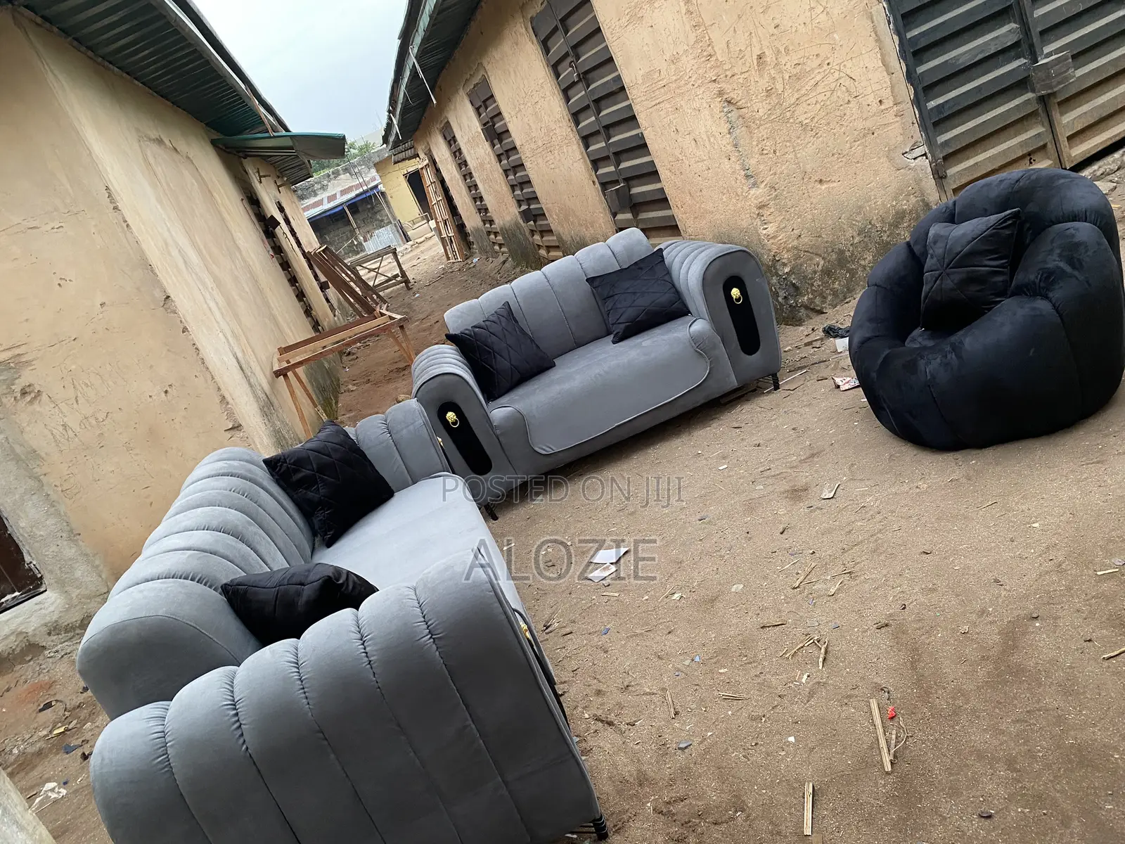 Set of Sofa