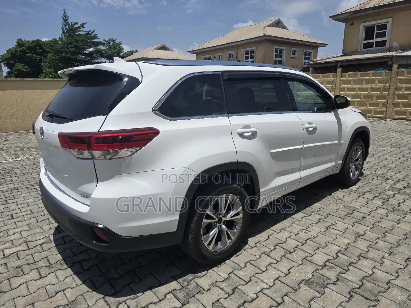 Toyota Highlander XLE V6 4x4 (3.5L 6cyl 6A) 2016 White