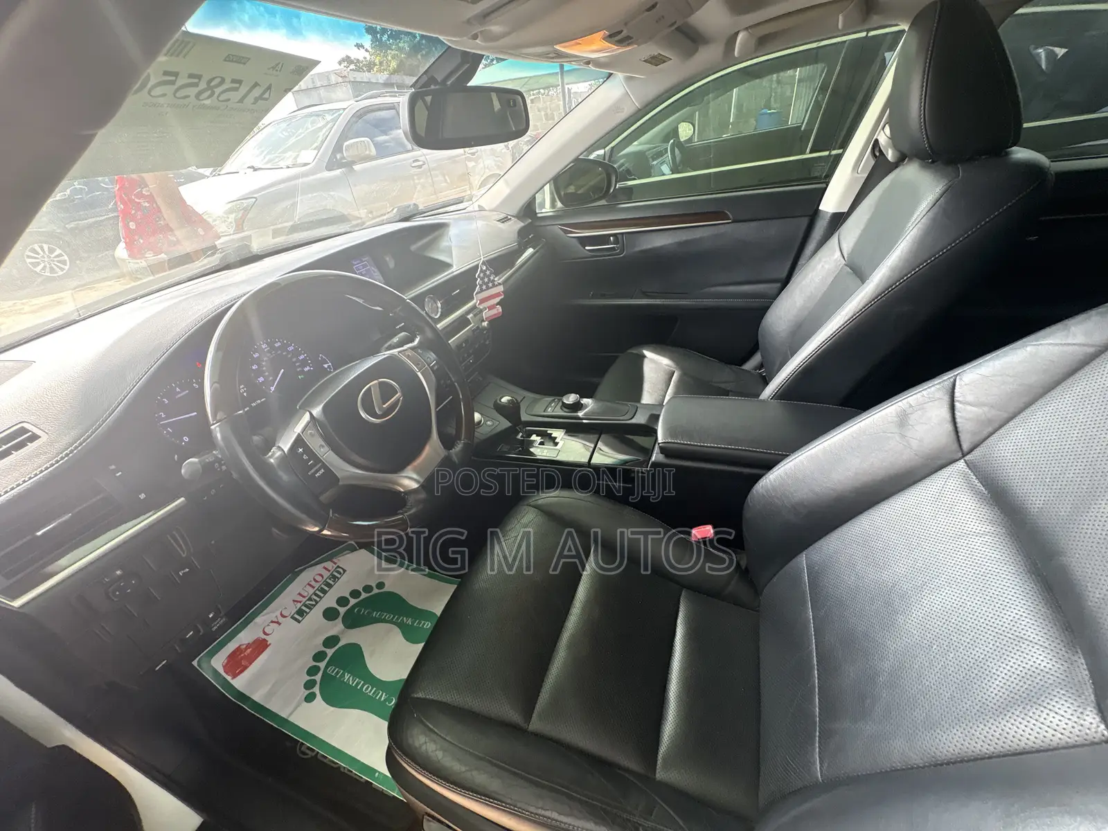 Lexus ES 2013 White
