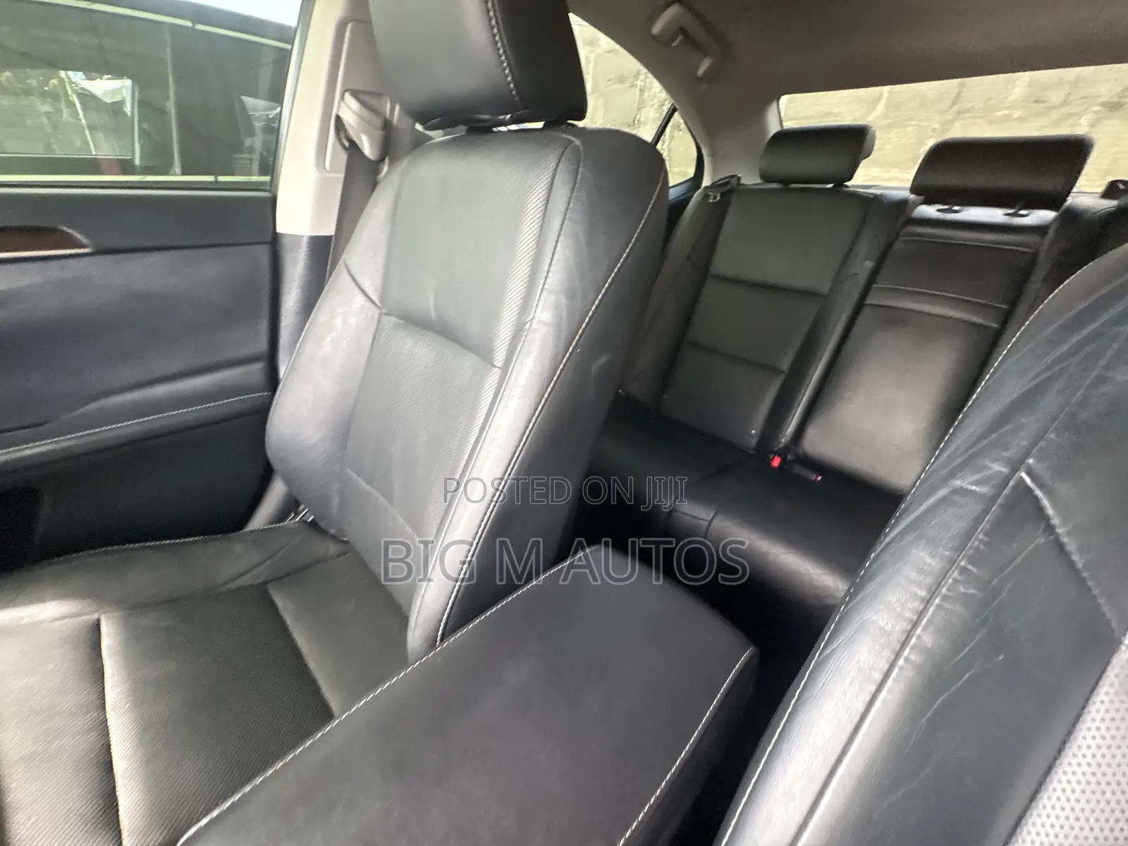 Lexus ES 2013 White