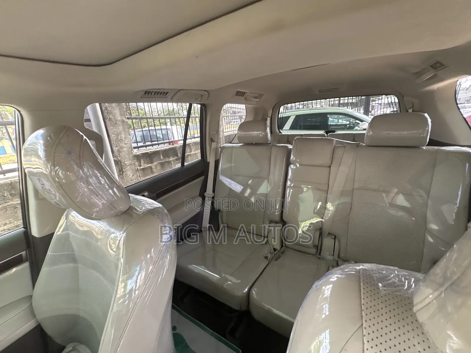 Lexus GX 2013 Gold