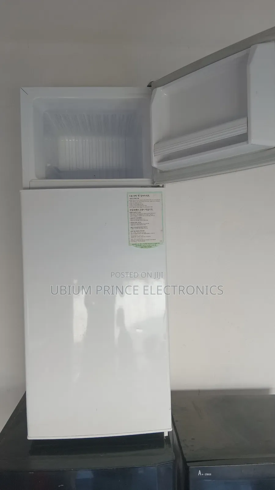 Daewoo French Door Fridge