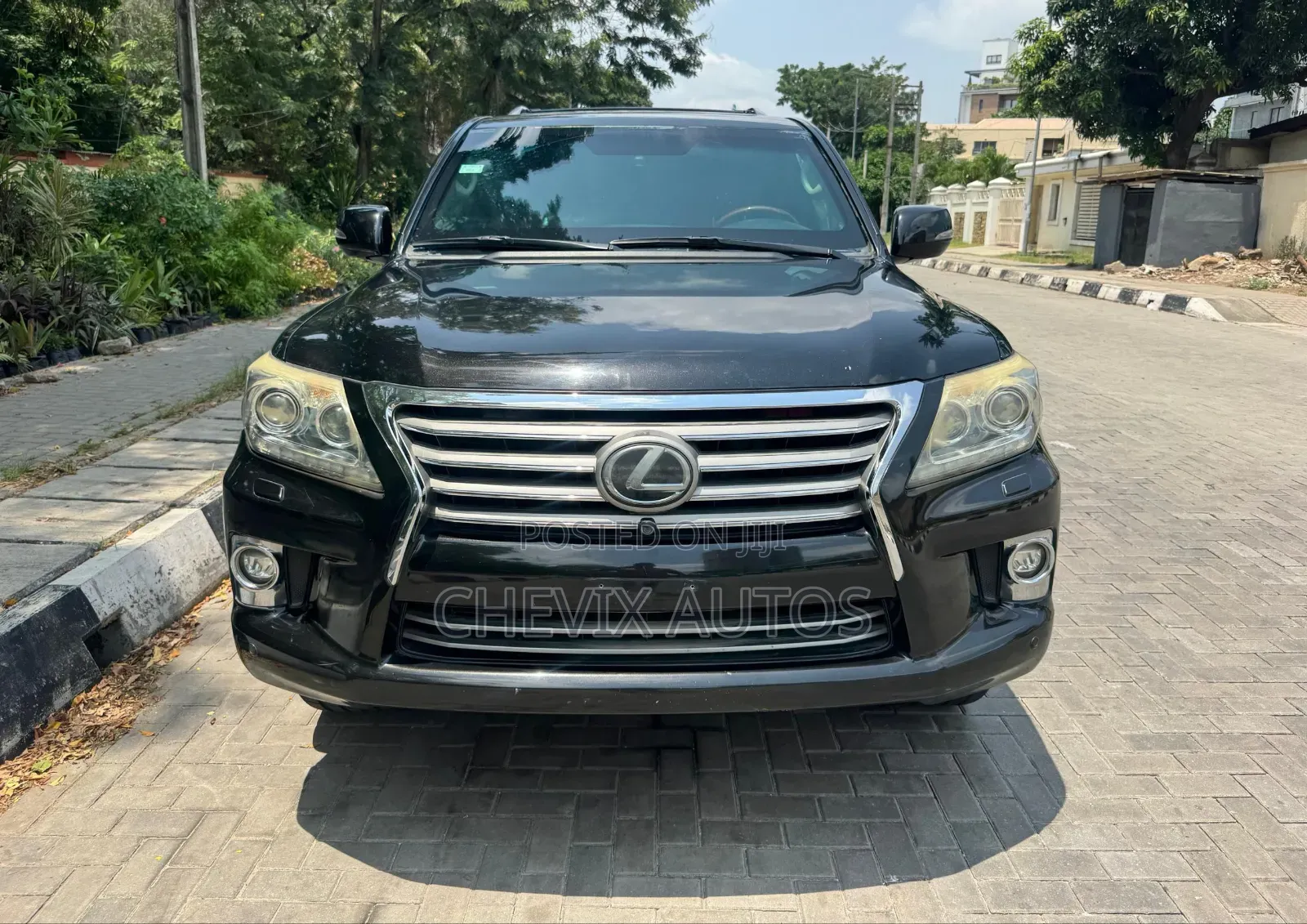 Lexus LX 570 (5 seats) AWD 2015 Black