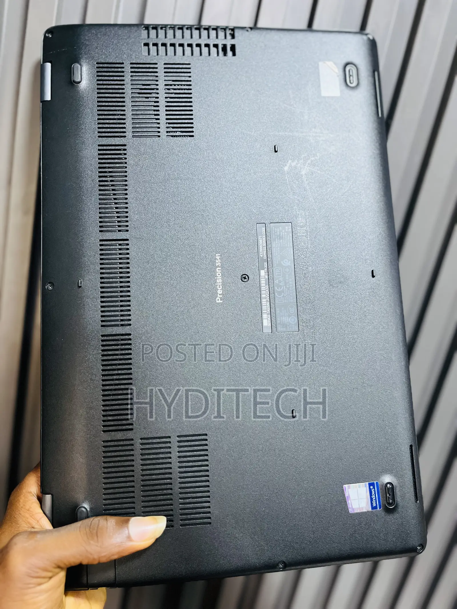 Laptop Dell Precision 15 3541 16GB Intel Core i7 SSD 512GB