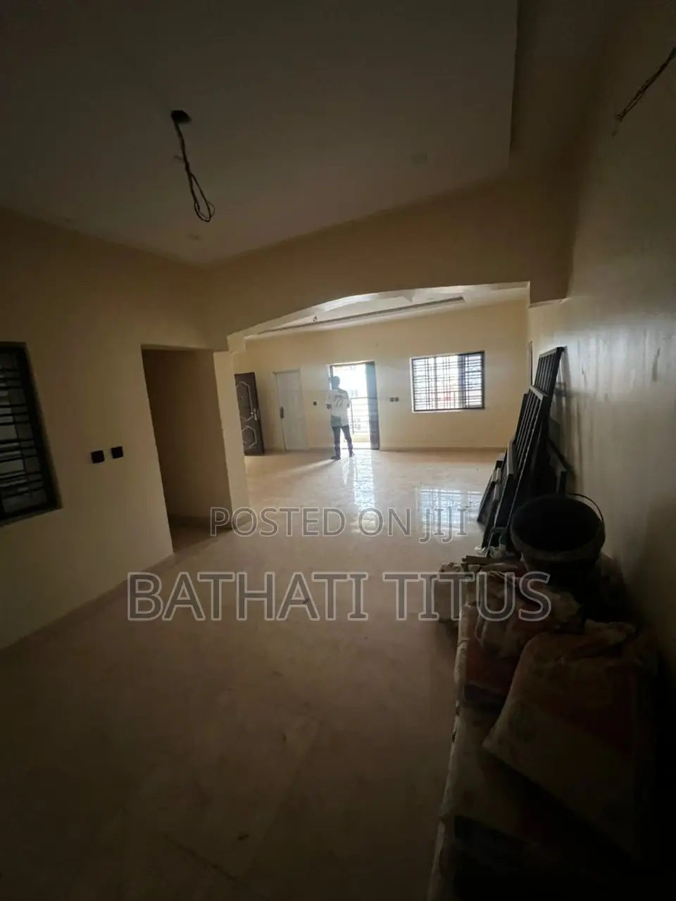 3bdrm Block of Flats in Life Camp for rent