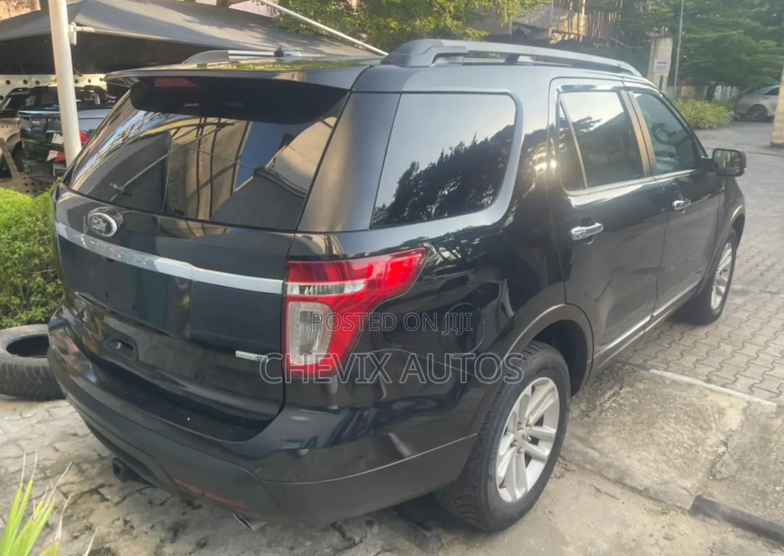Ford Explorer XLT 4dr 4x4 (3.5L 6cyl 6A) 2013 Black