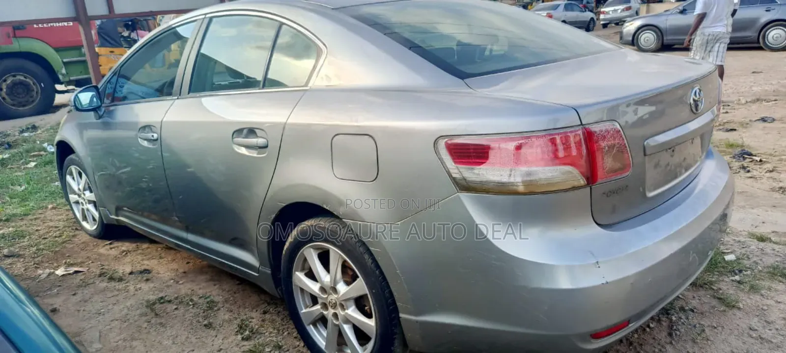Toyota Avensis 2.0 Advanced Automatic 2010 Gray