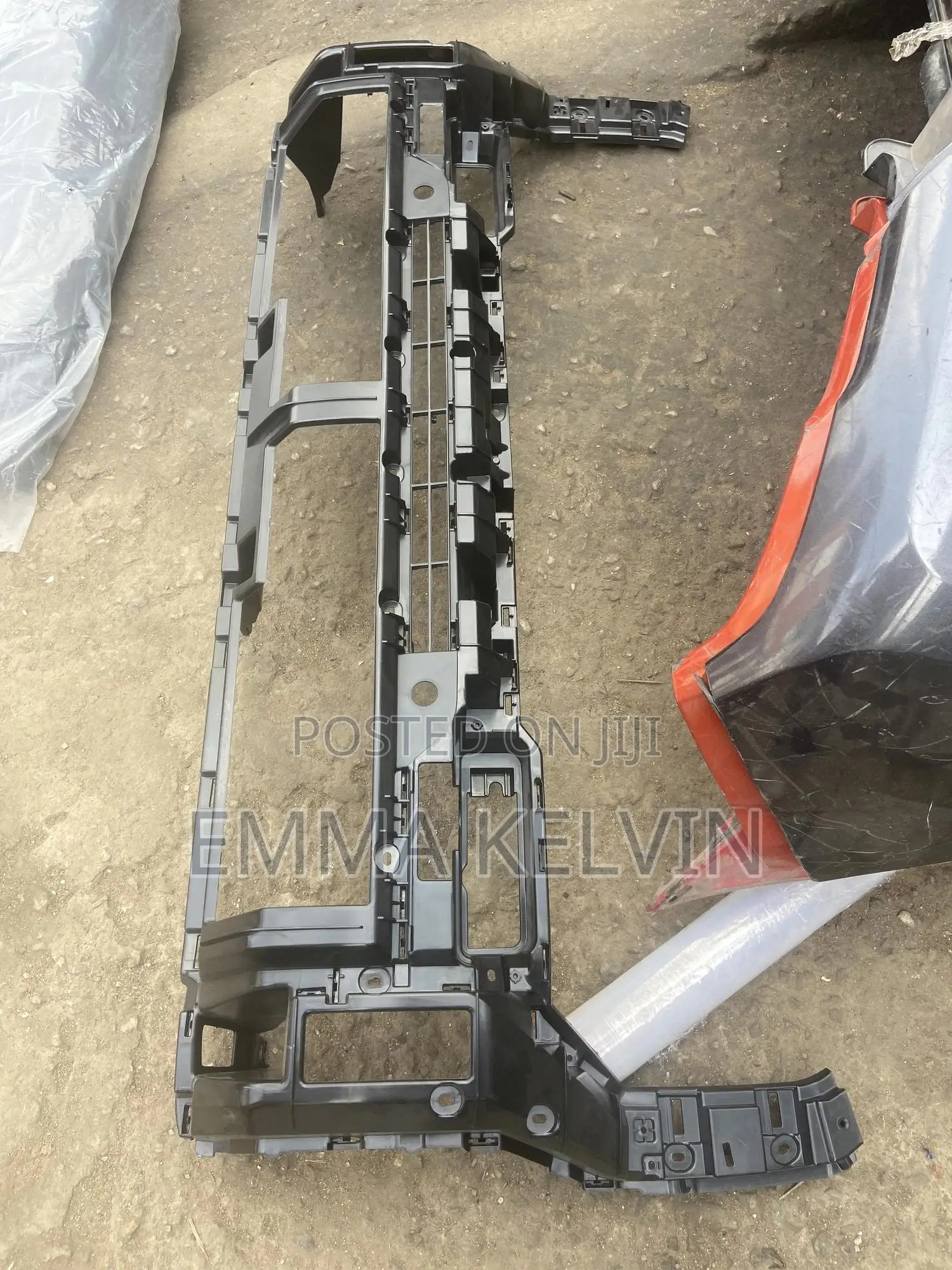 Front Grill Seating for Toyota Tundra 2025 Model