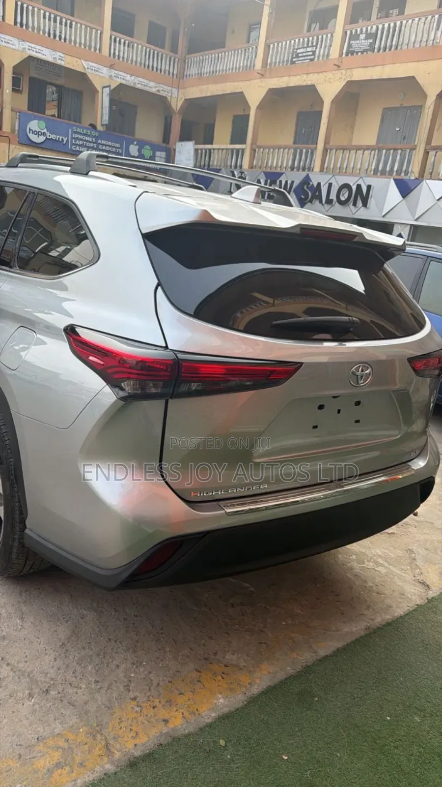 Toyota Highlander XLE AWD 2020 Silver