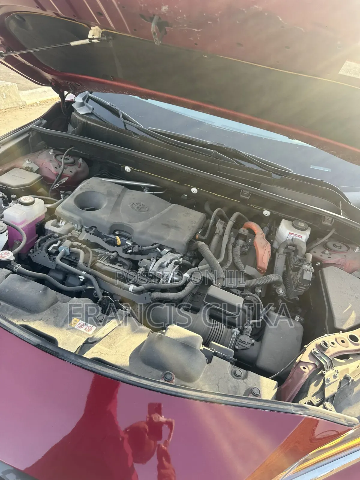 Toyota Venza XLE 2021 Red