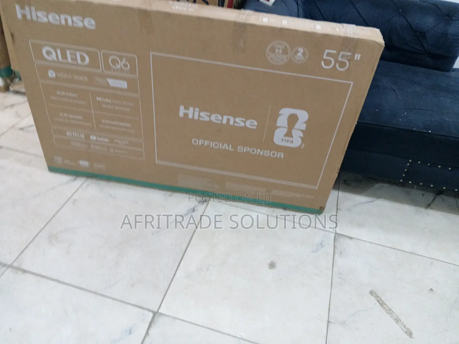 Hisense 55 Qled Big Entertainment, Compact Elegance