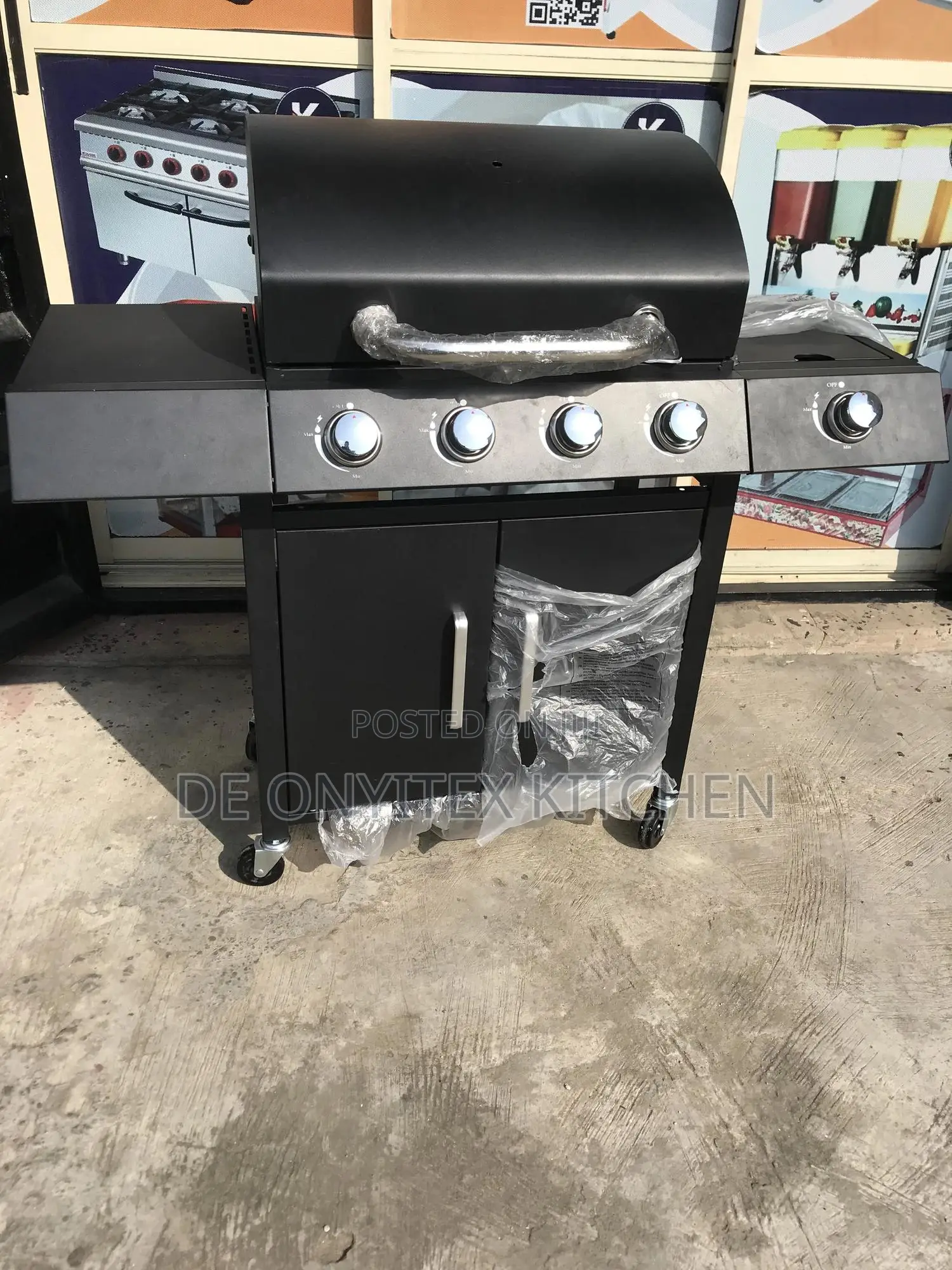 Gas Barbecue Machine