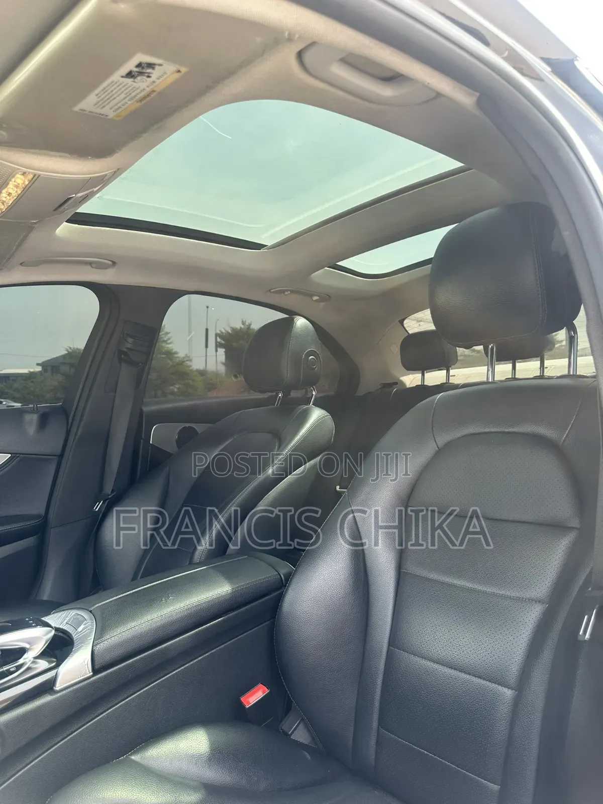 Mercedes-Benz C300 2016 Black