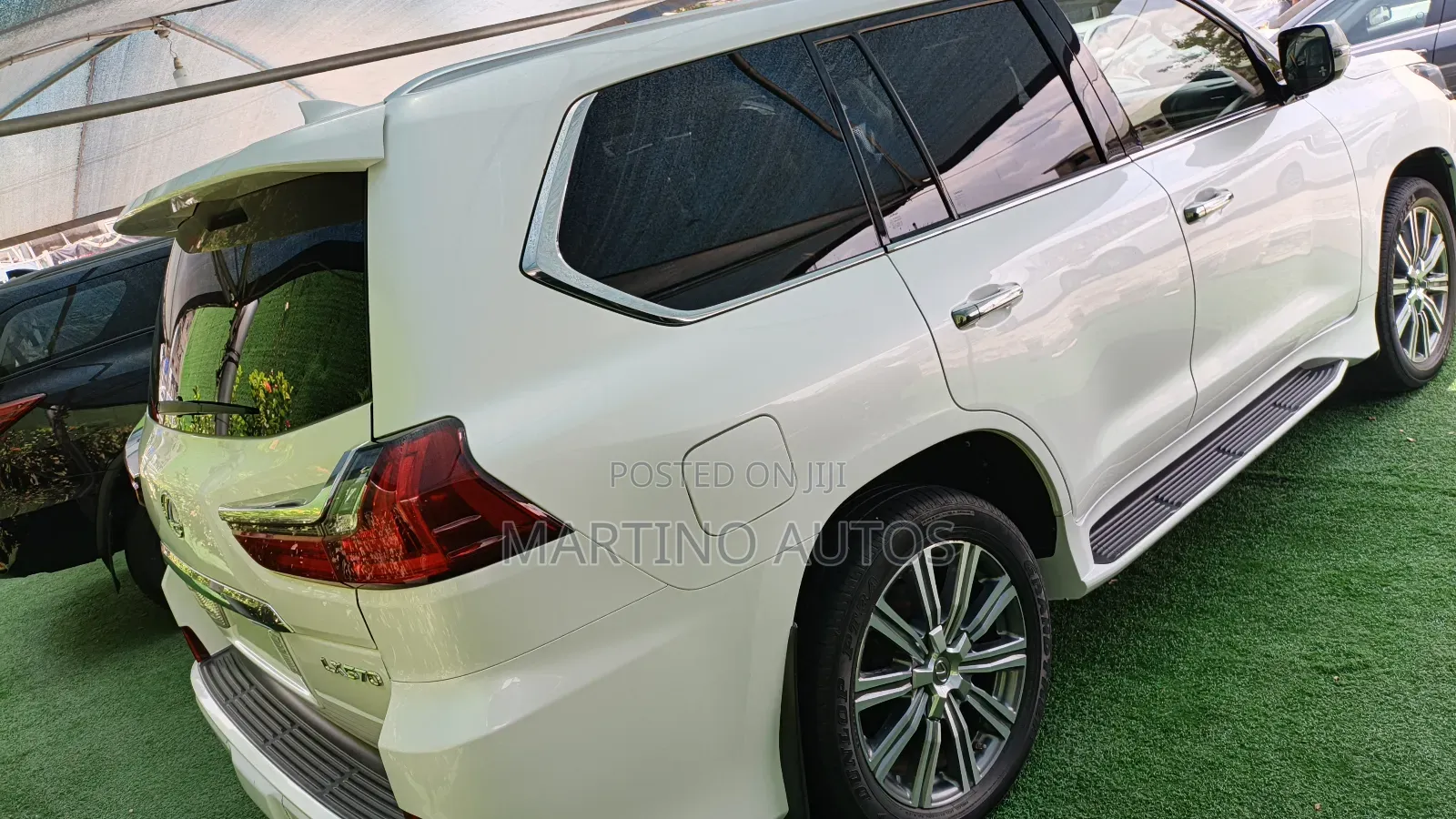 Lexus LX 2017 White