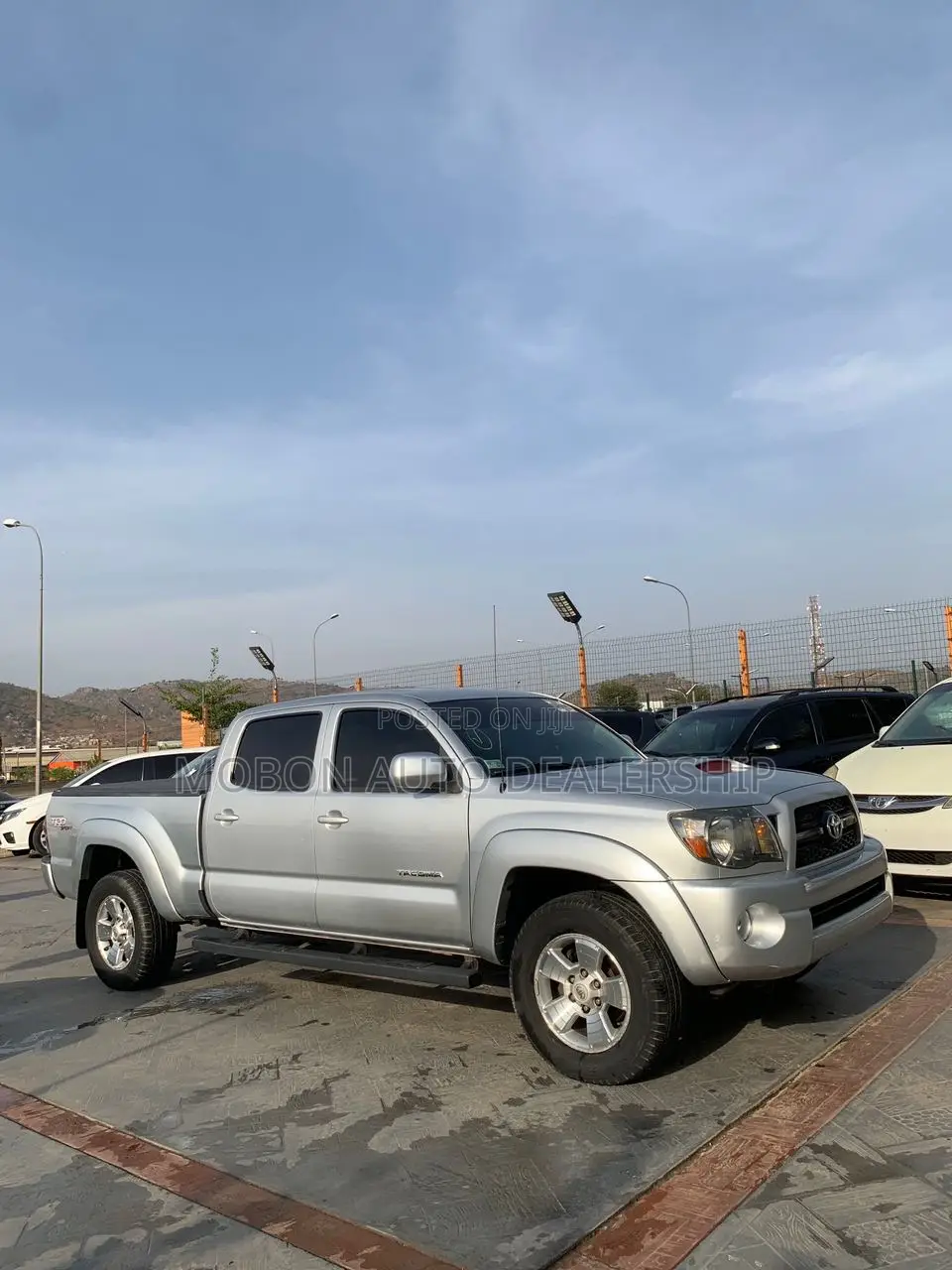 Toyota Tacoma Double Cab V6 Automatic 2010 Silver
