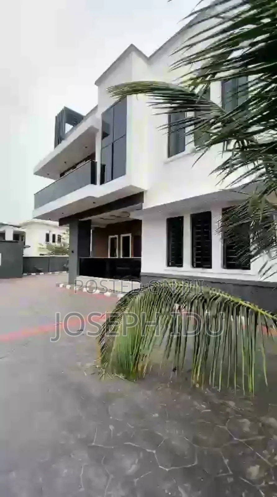 7bdrm Duplex in Centenary City Enugu for sale
