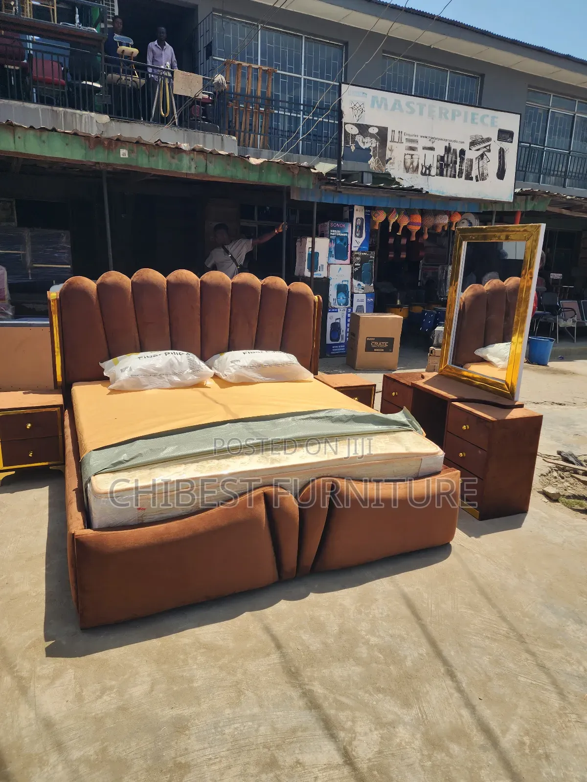 5ft Tall 6by6 Complete Set Of Bed.