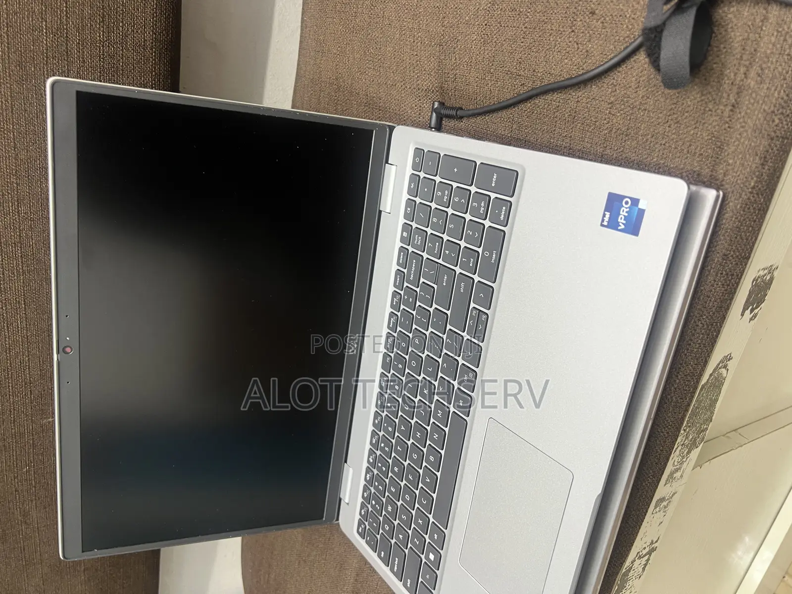 Laptop Dell Precision 3570 32GB Intel Core i7 SSD 512GB