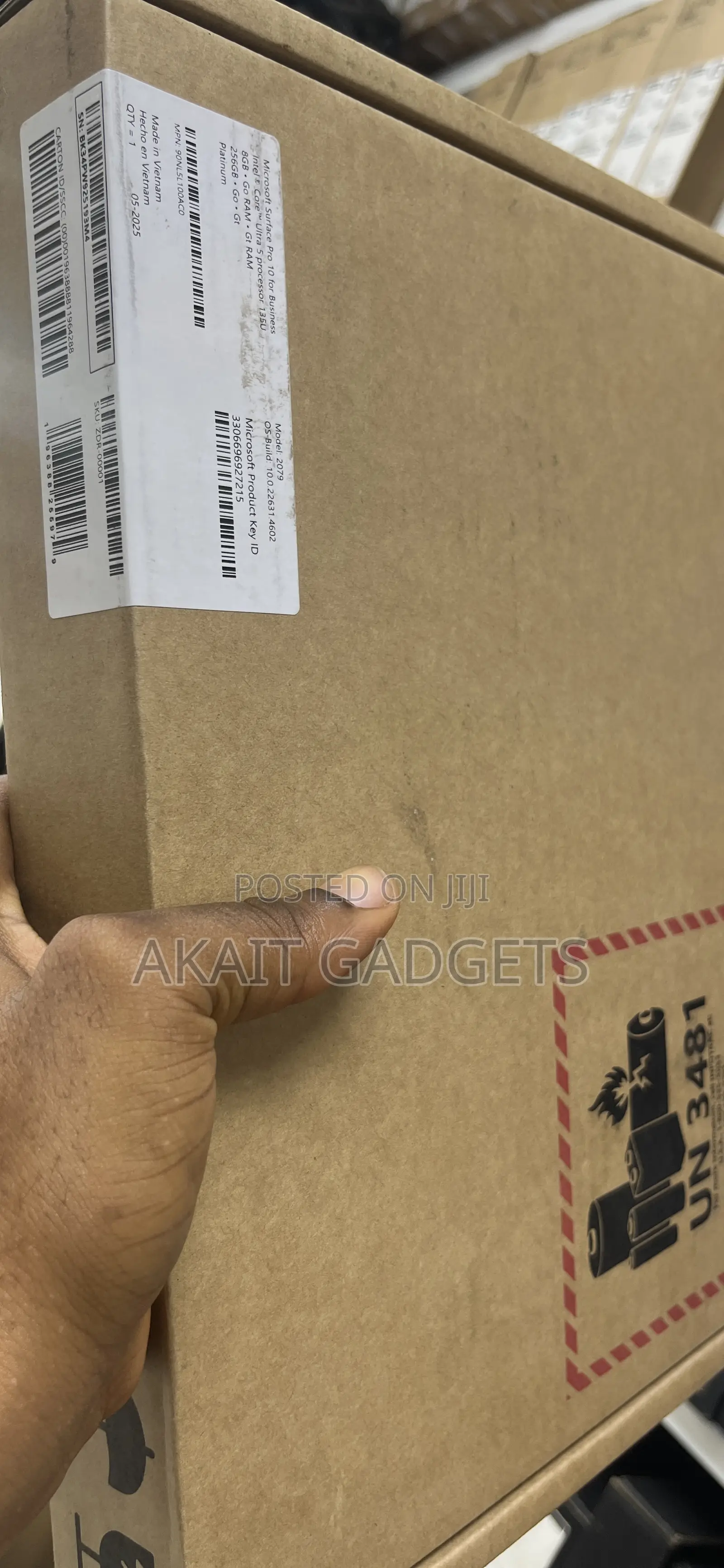 New Laptop Microsoft 8GB Intel Core Ultra 5 SSD 256GB
