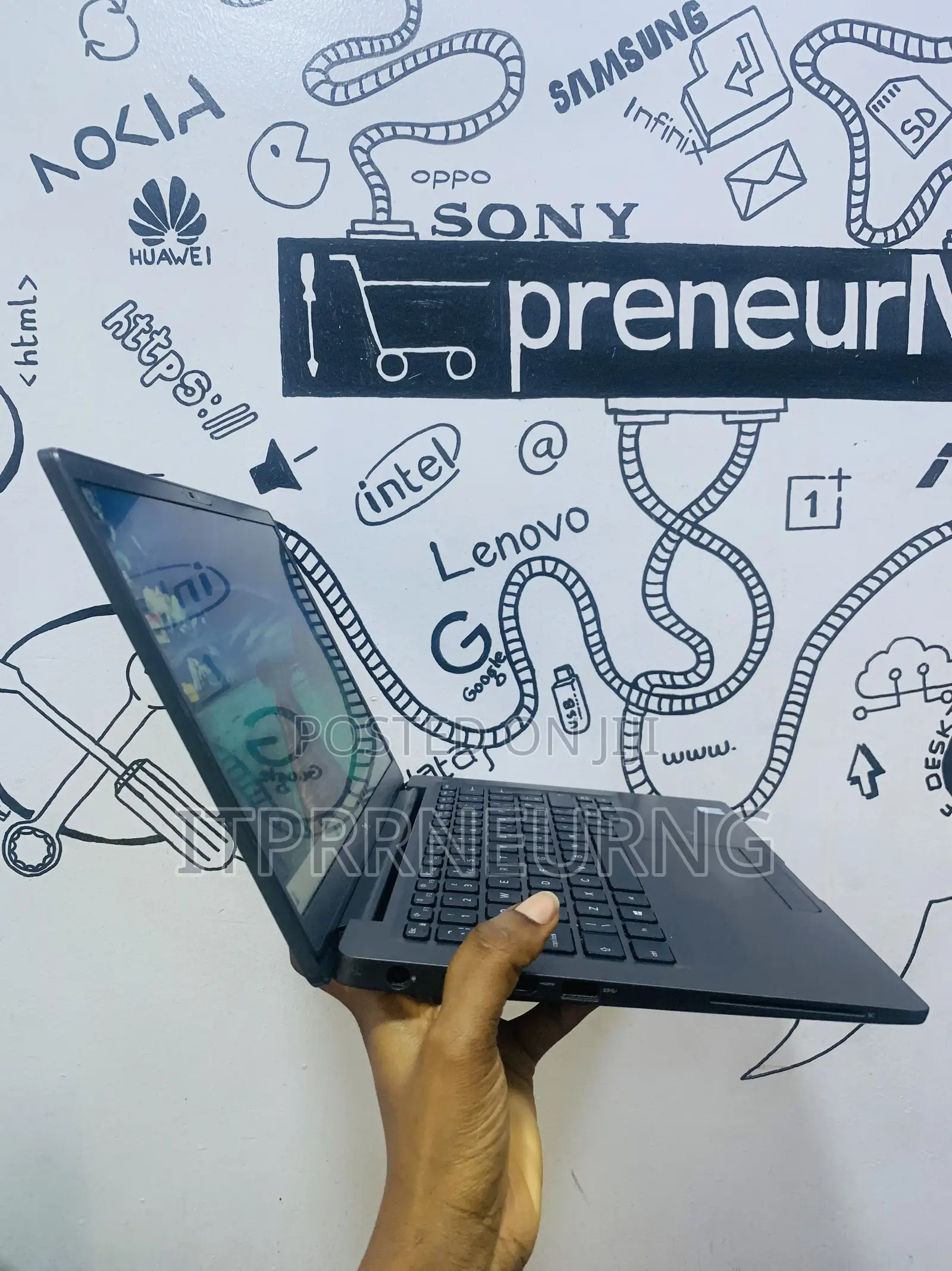 Laptop Dell Latitude 7400 8GB Intel Core i5 SSD 256GB