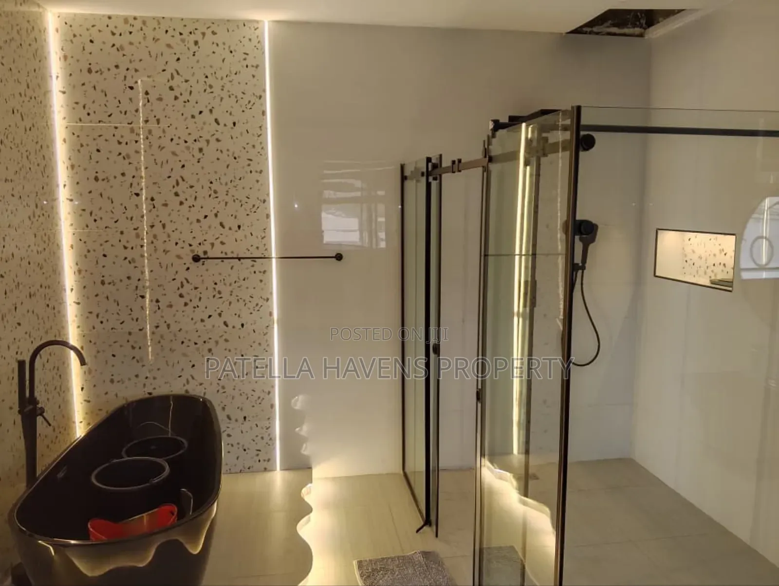 Furnished 2bdrm Apartment in Katampe (Main) for sale