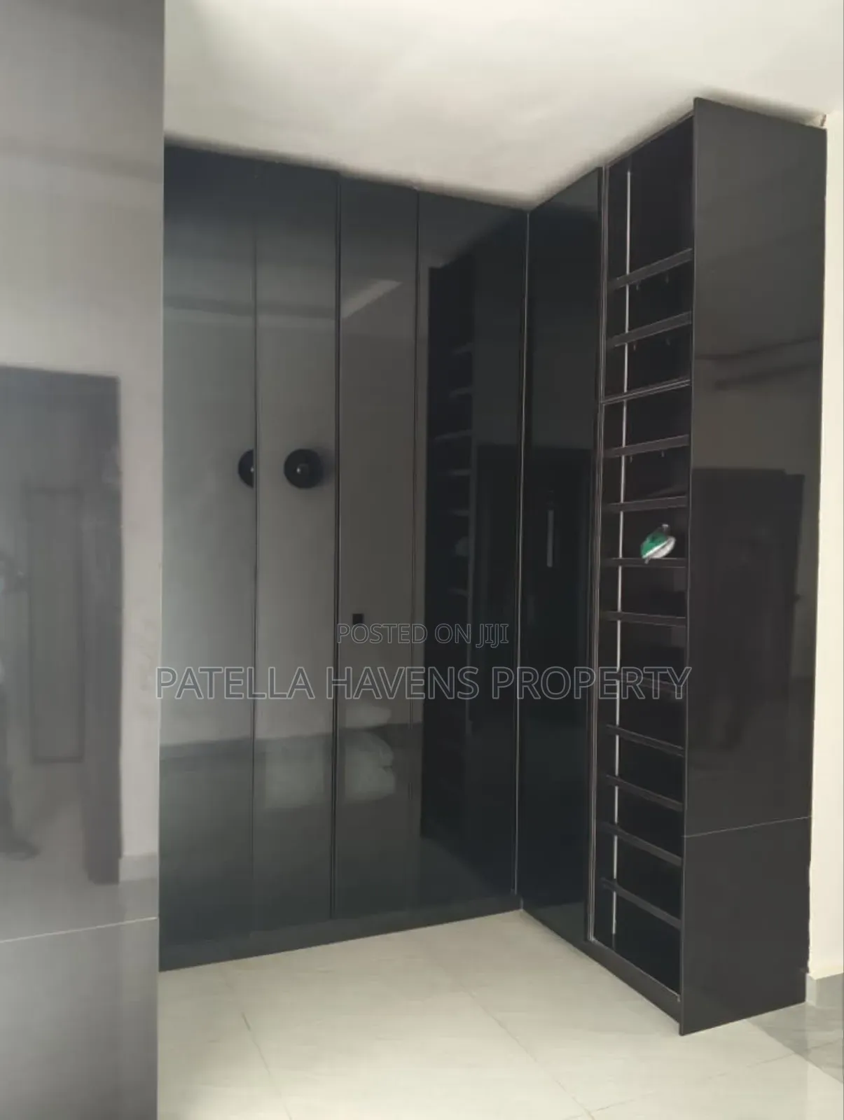Furnished 2bdrm Apartment in Katampe (Main) for sale