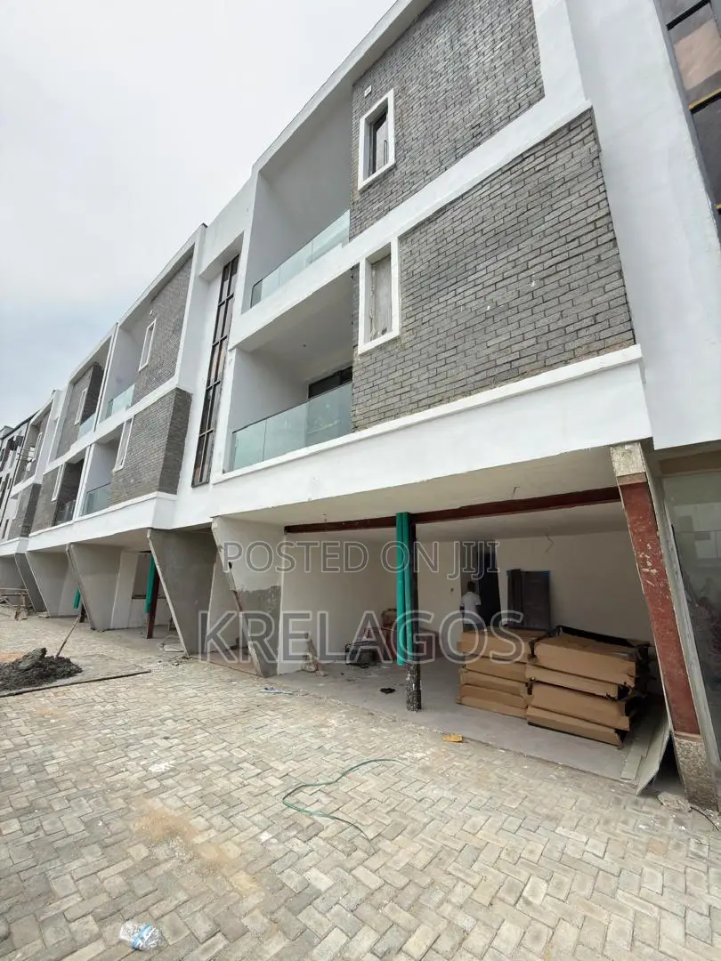 2bdrm Apartment in Ologolo for sale