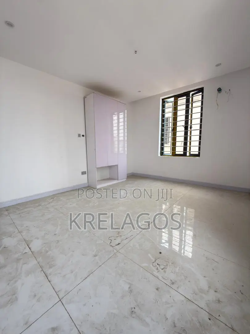 2bdrm Apartment in Ologolo for sale