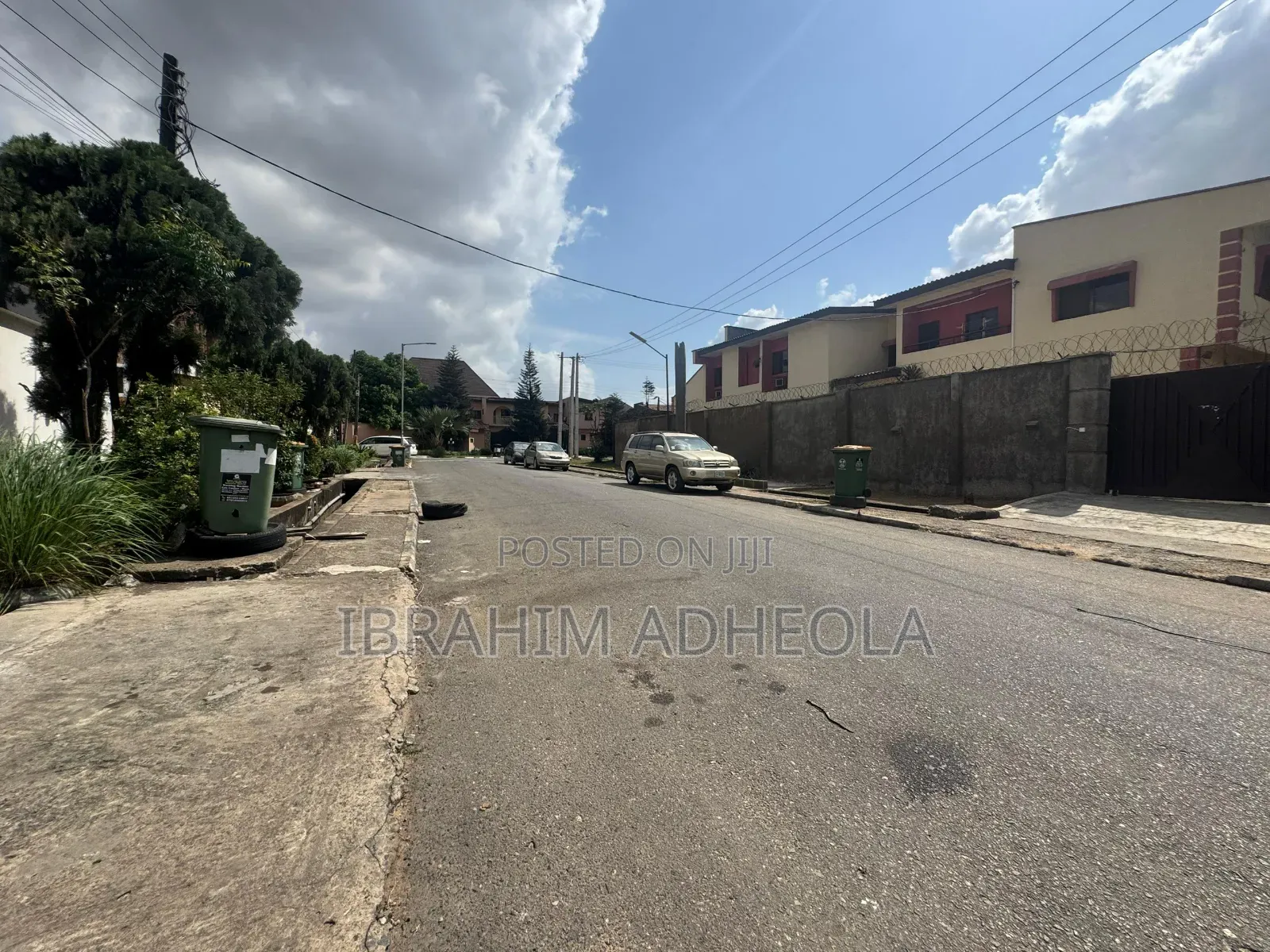 4bdrm Duplex in Omole Phase2 for sale