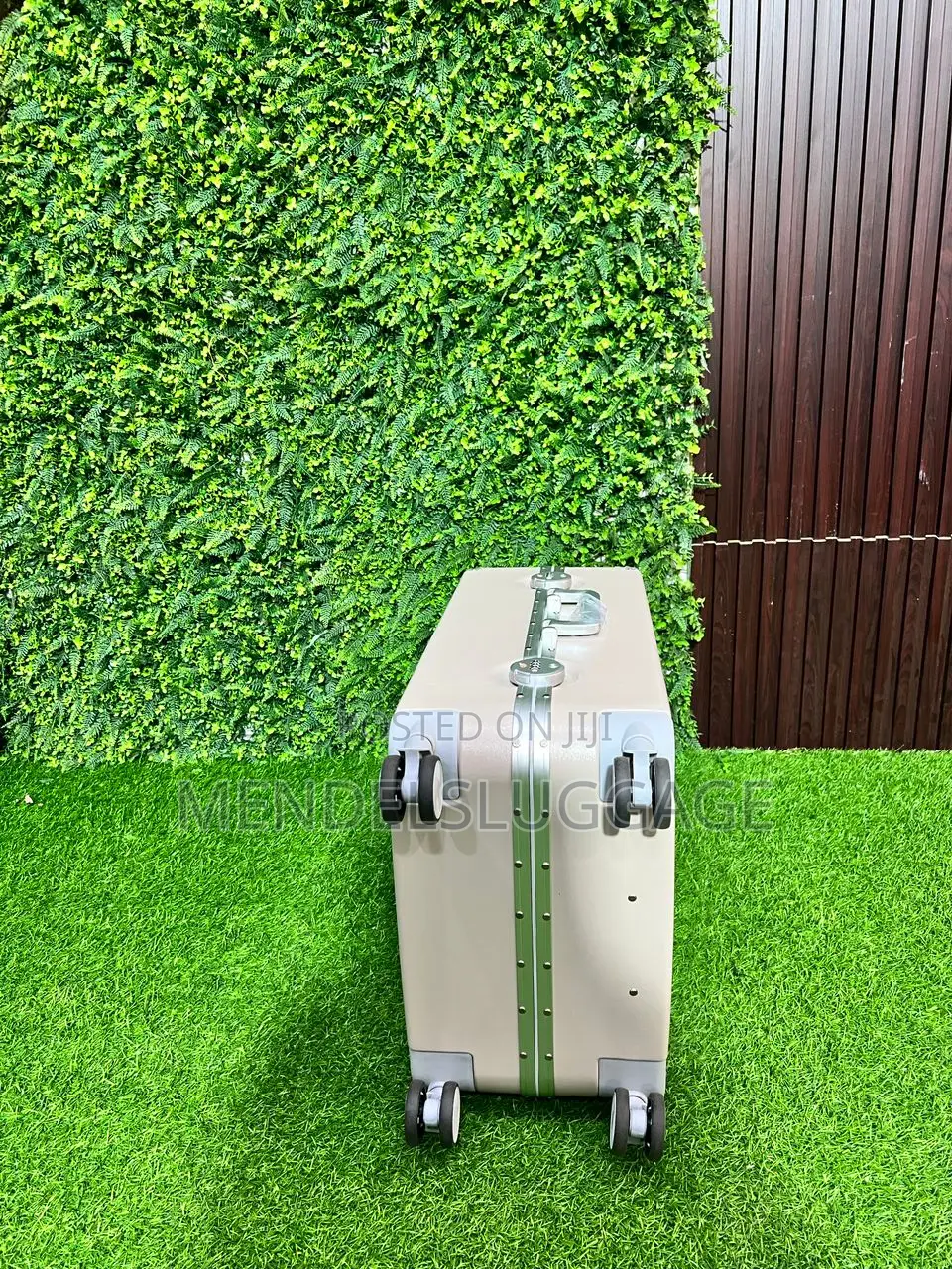 Beige 3-in-1 Hard Case Travel Suitcase Set With 360 Spinner Wheels