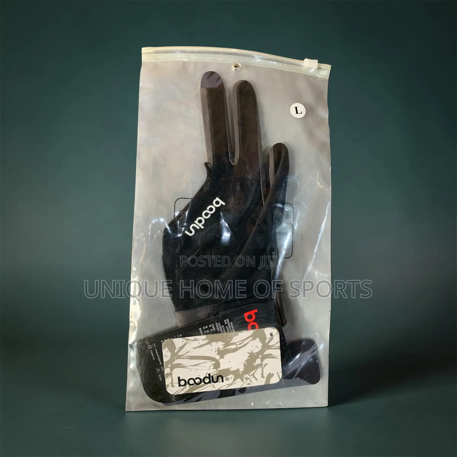 Quality Snooker Gloves Gray Color