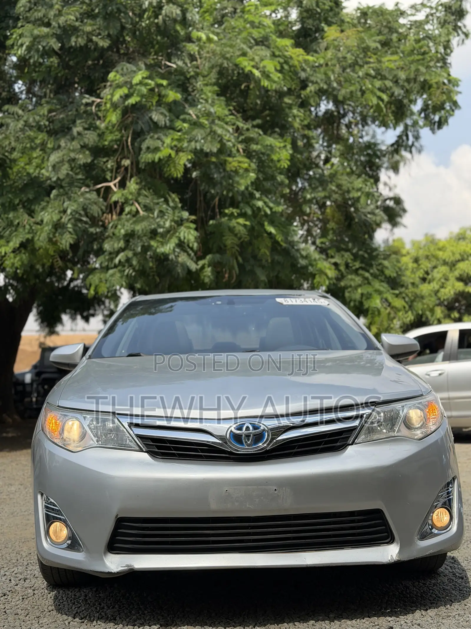Toyota Camry XLE 4dr Sedan (2.5L 4cyl 6A) 2013 Silver