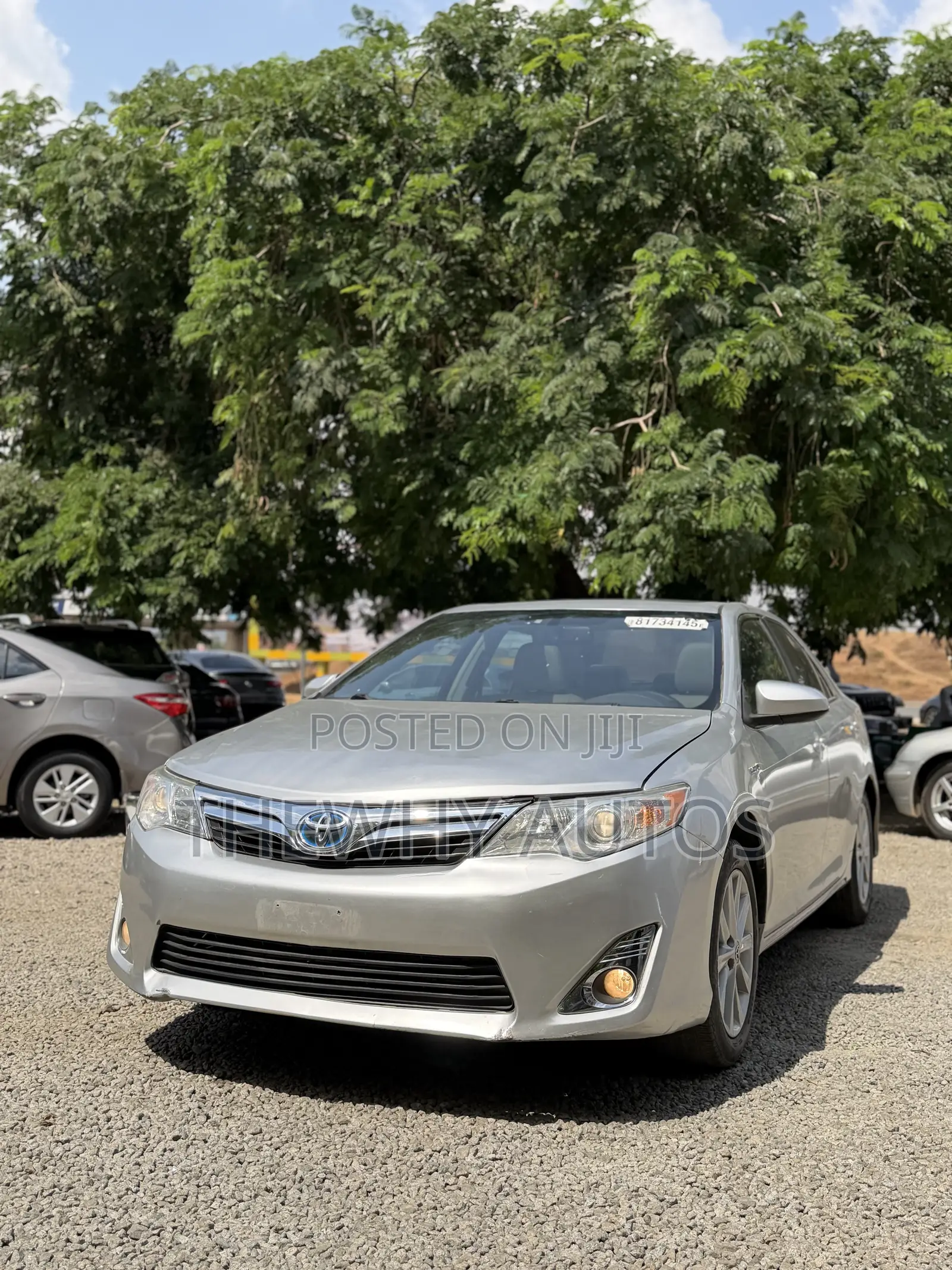Toyota Camry XLE 4dr Sedan (2.5L 4cyl 6A) 2013 Silver