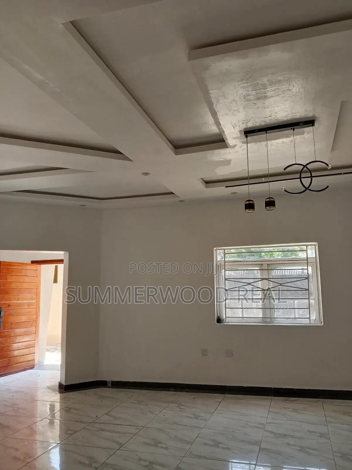 4bdrm Duplex in Lekki for rent