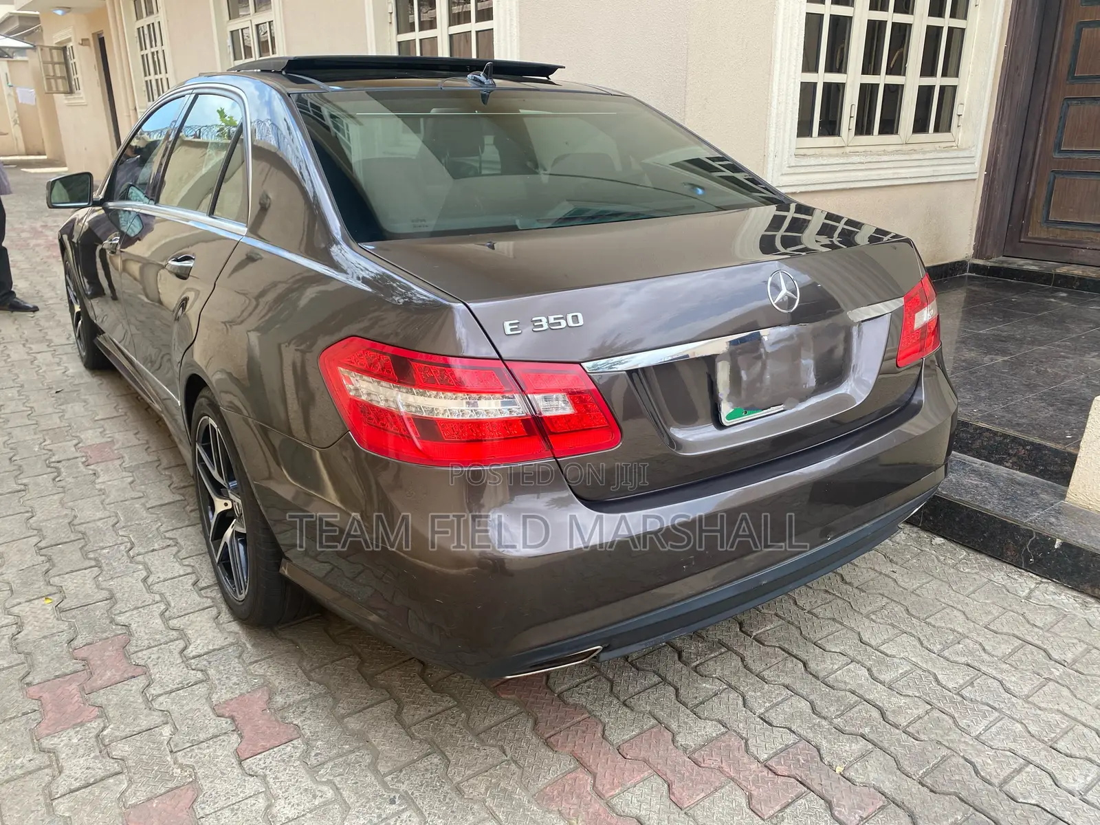 Mercedes-Benz E350 Base 4dr Sedan RWD (3.5L 6cyl 7A) 2010 Black