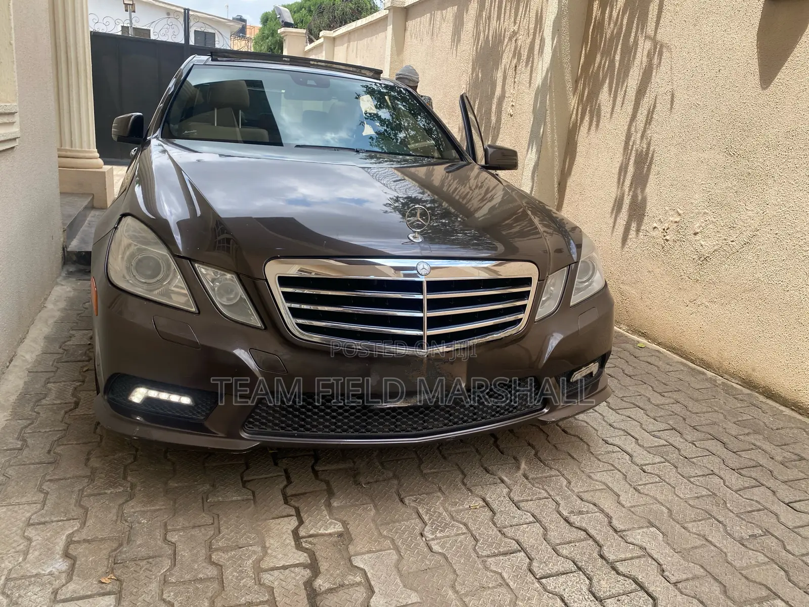 Mercedes-Benz E350 Base 4dr Sedan RWD (3.5L 6cyl 7A) 2010 Black