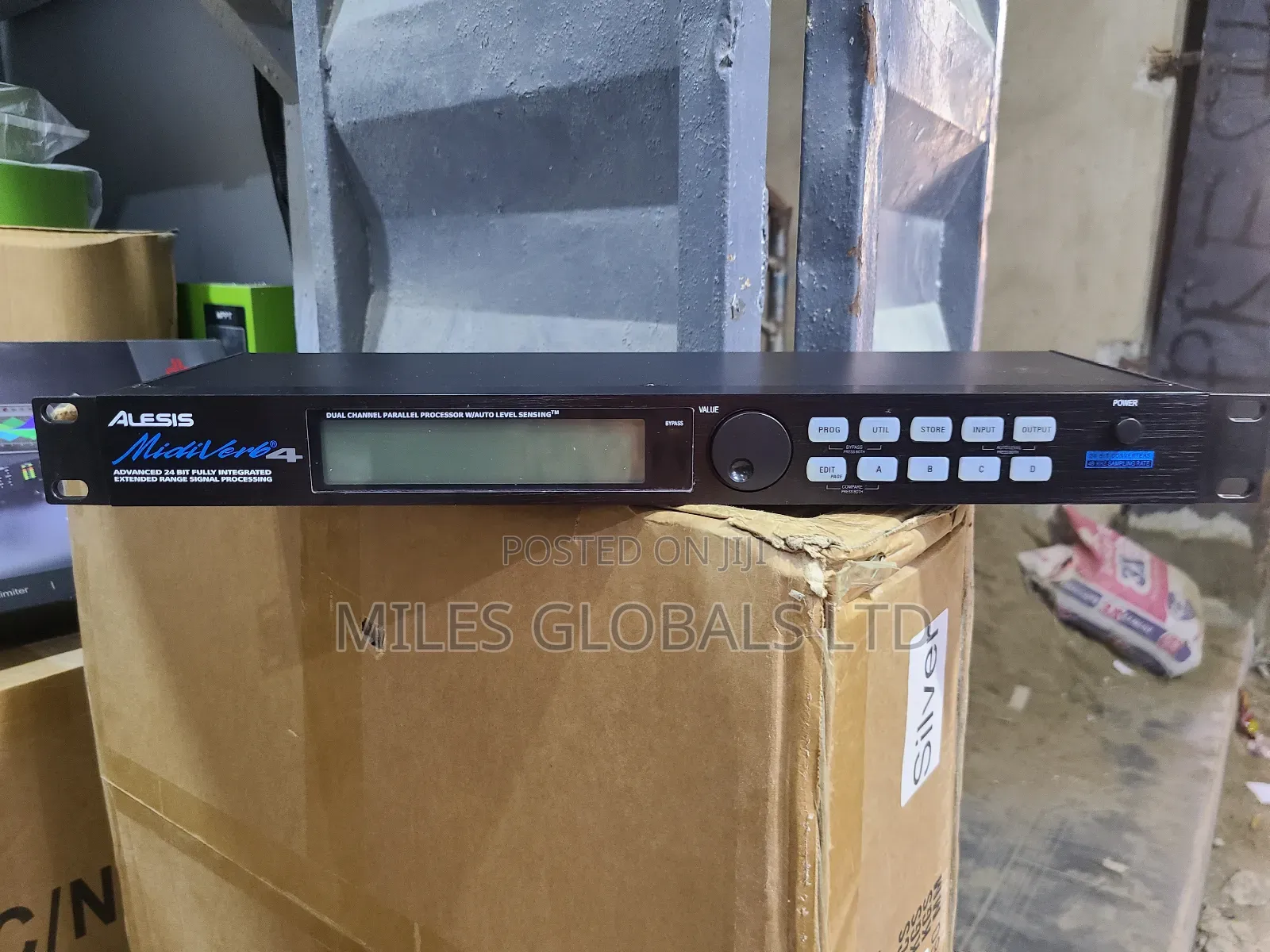 Alesis Midiverbs4 Processor