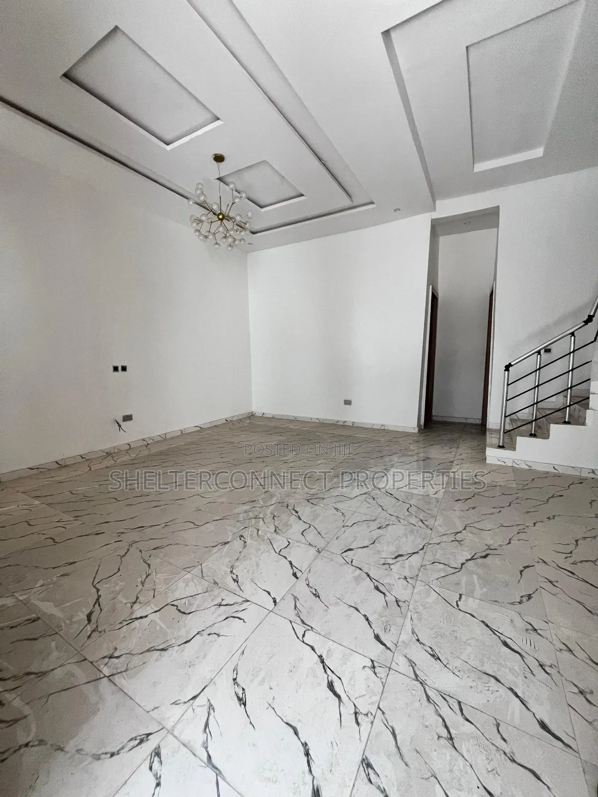 4bdrm Duplex in Ikota for sale