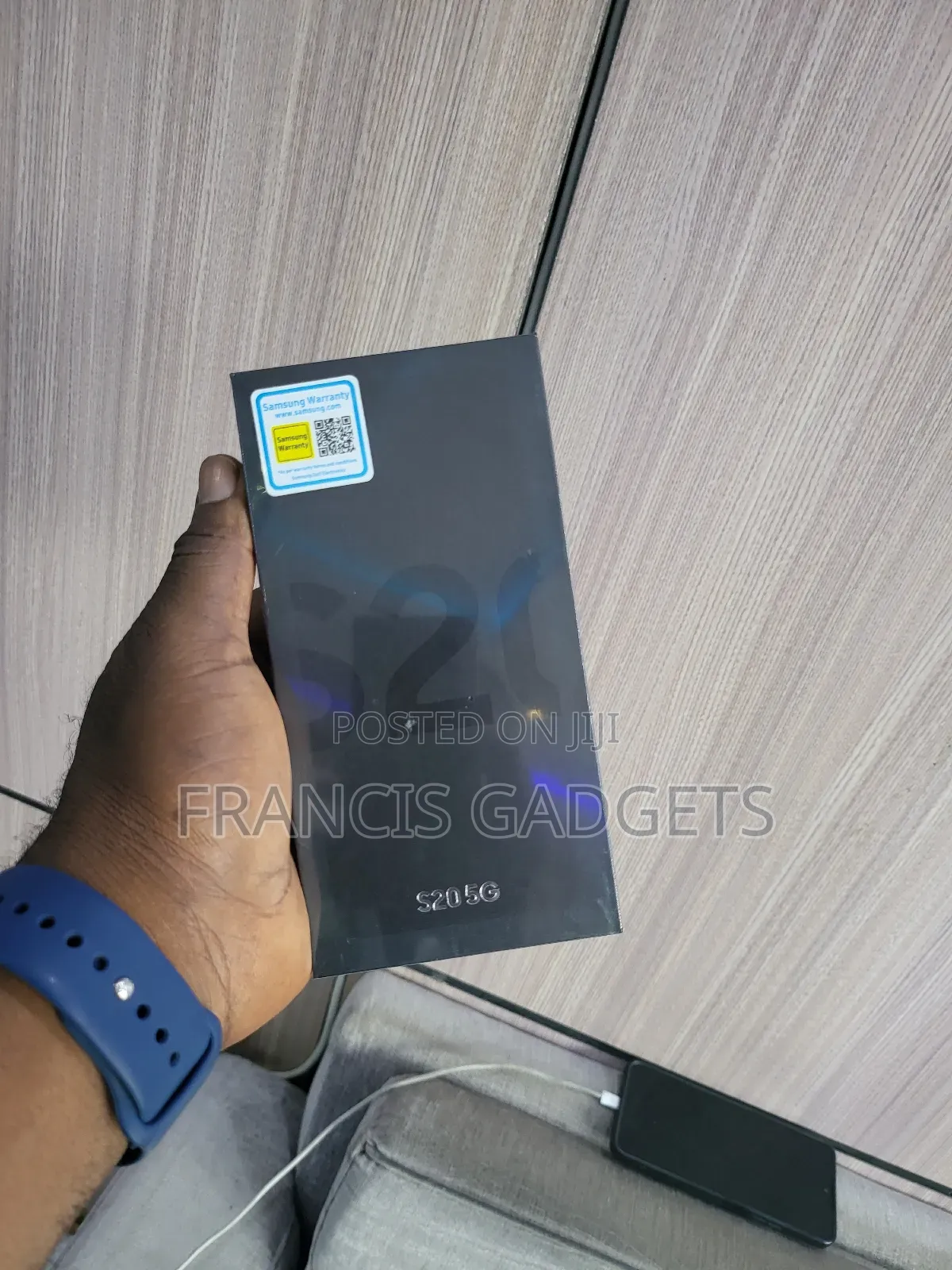 New Samsung Galaxy S20 128 GB Black