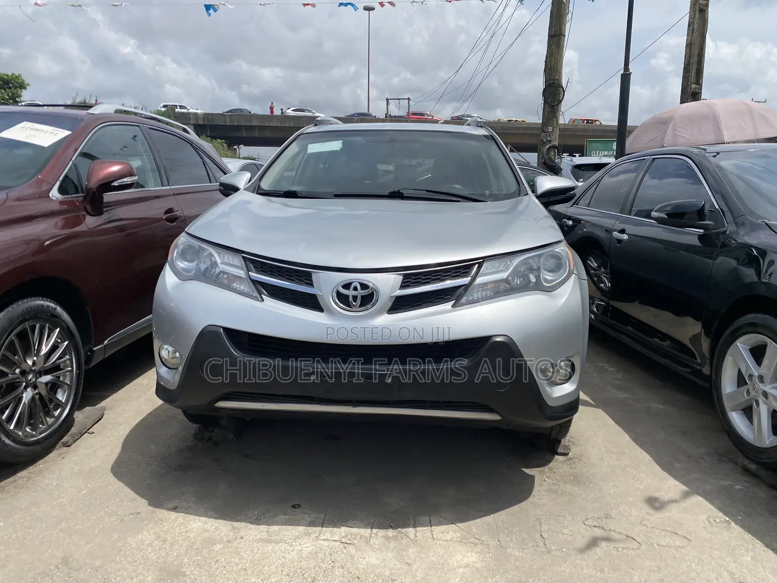 Toyota RAV4 Limited 4dr SUV AWD (2.5L 4cyl 6A) 2015 Silver