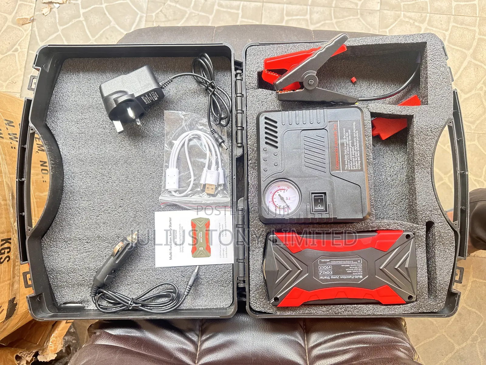 Portable Car Emergency Kit – Jump Starter Air Compressor 99800mah