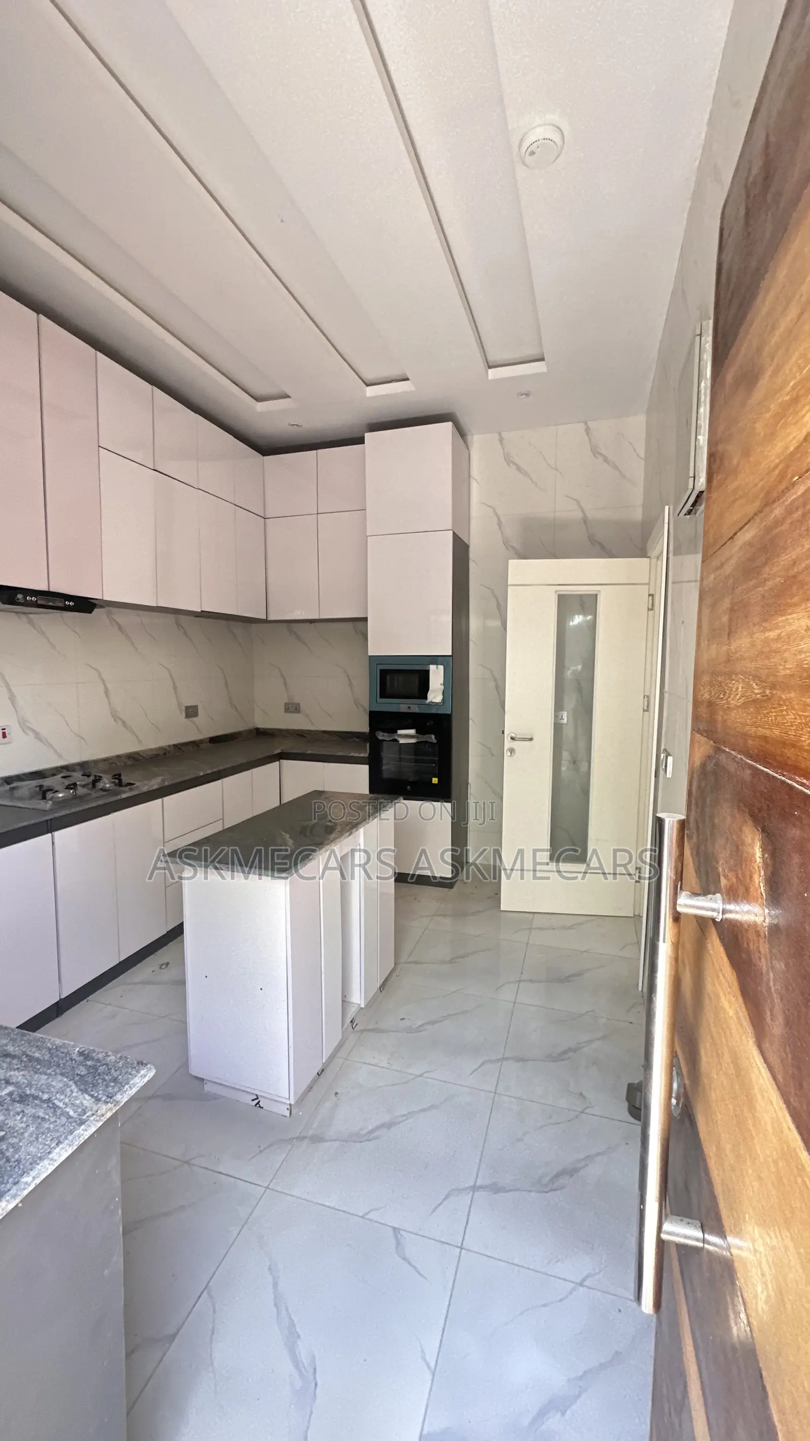 3bdrm Duplex in Shoprite, Ajah for rent