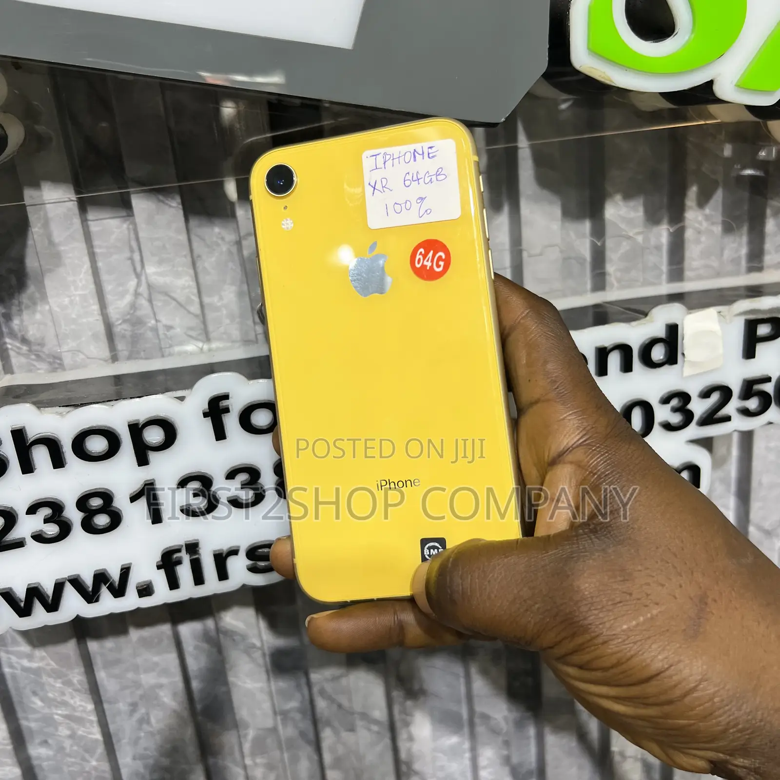 Apple iPhone XR 64 GB Yellow