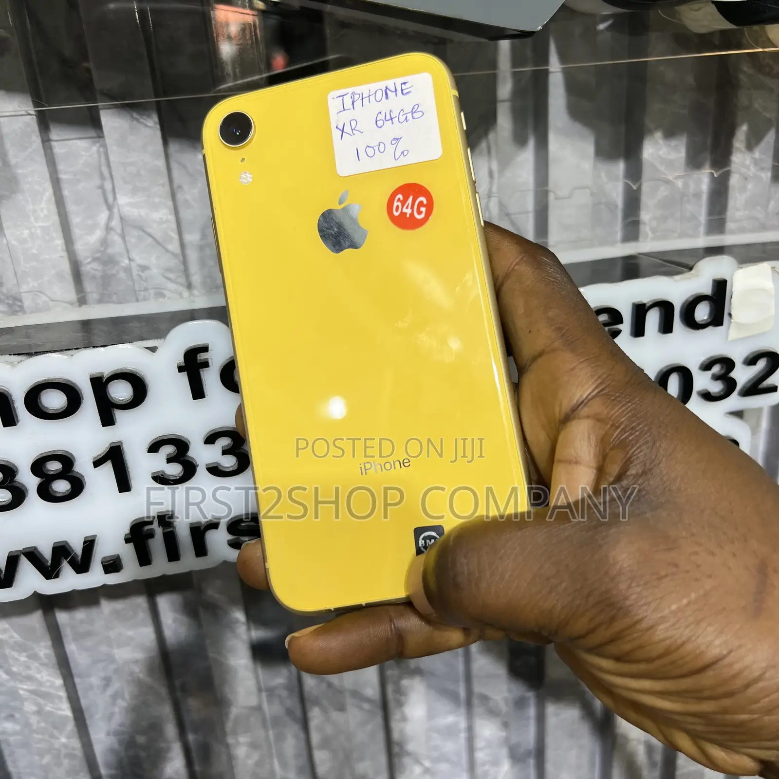 Apple iPhone XR 64 GB Yellow
