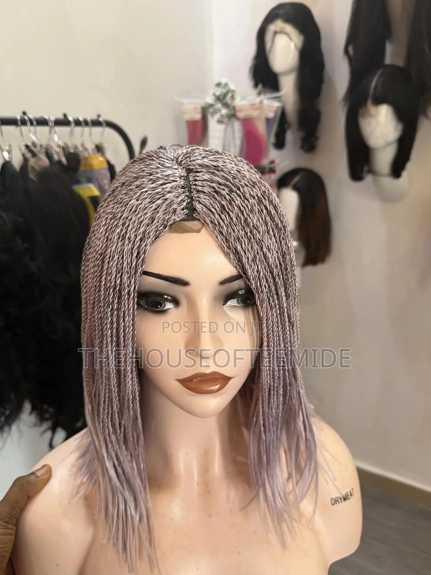 Short Braided Wig