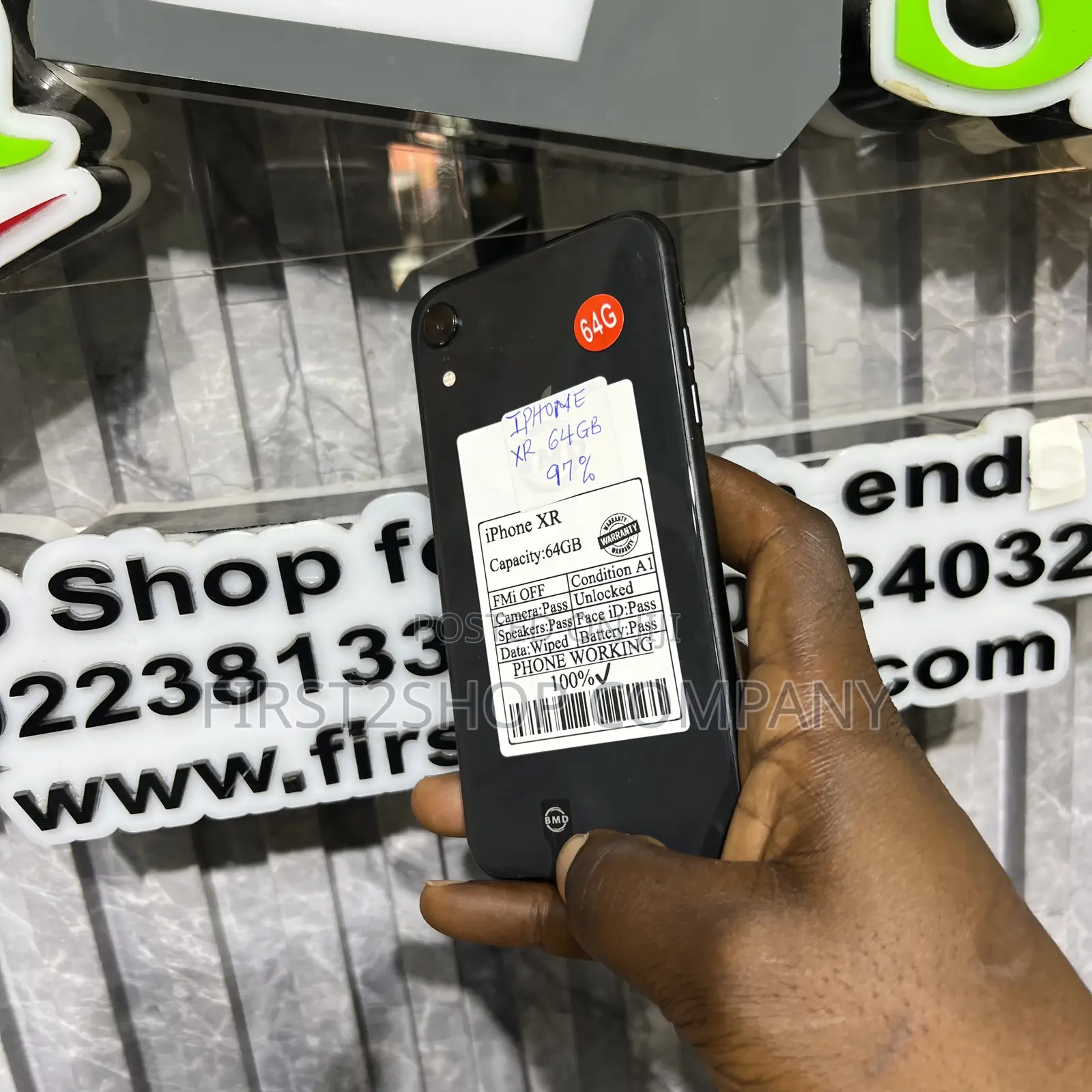 Apple iPhone XR 64 GB Black