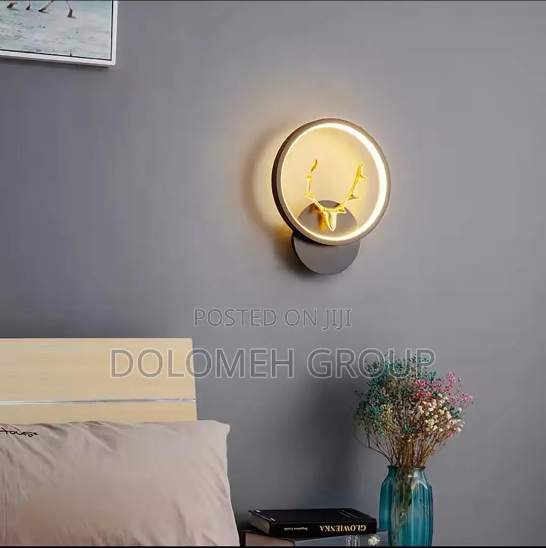 Nordic Wall Light With Horn