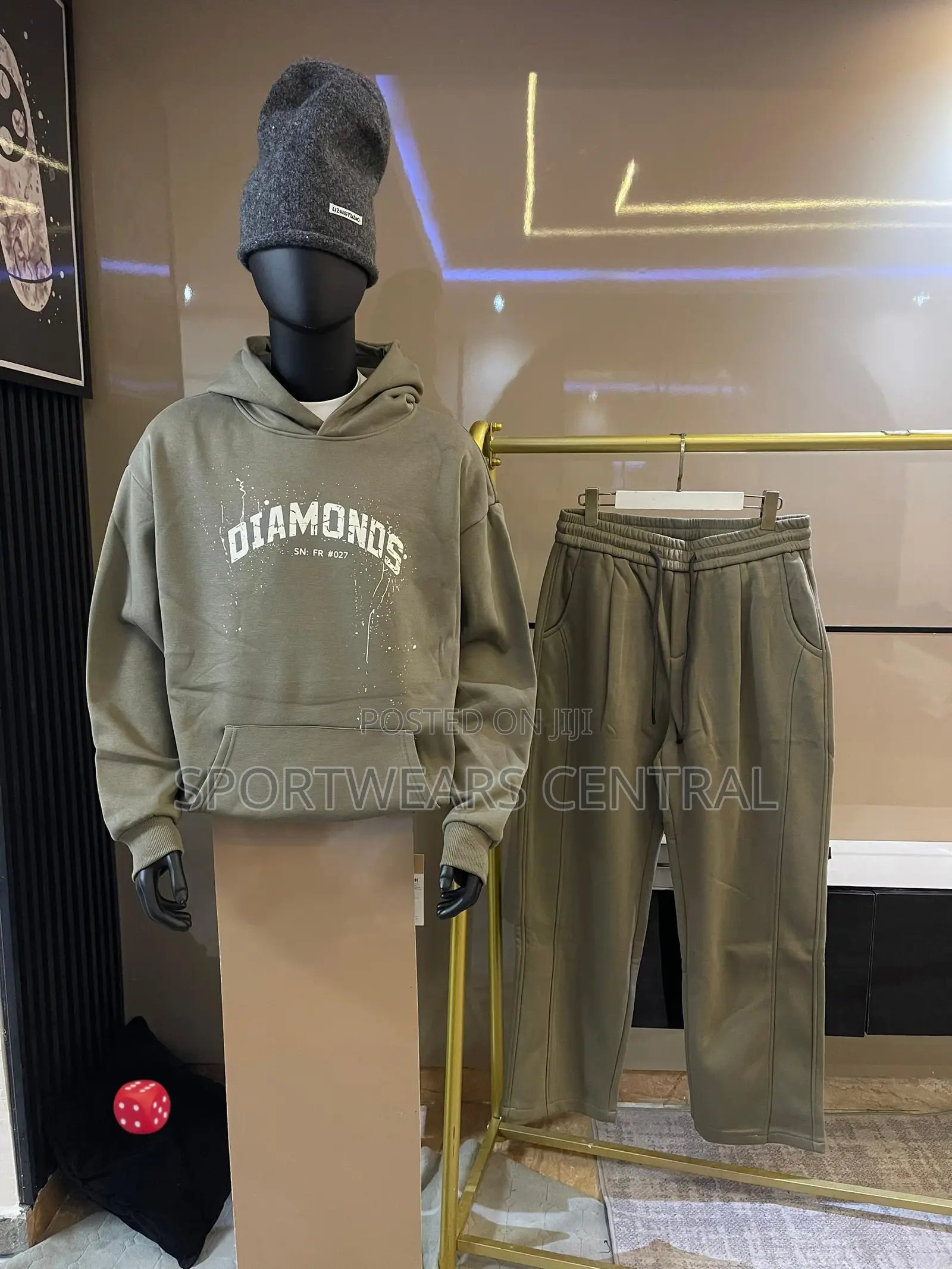 Luxury Trending Tracksuit Set