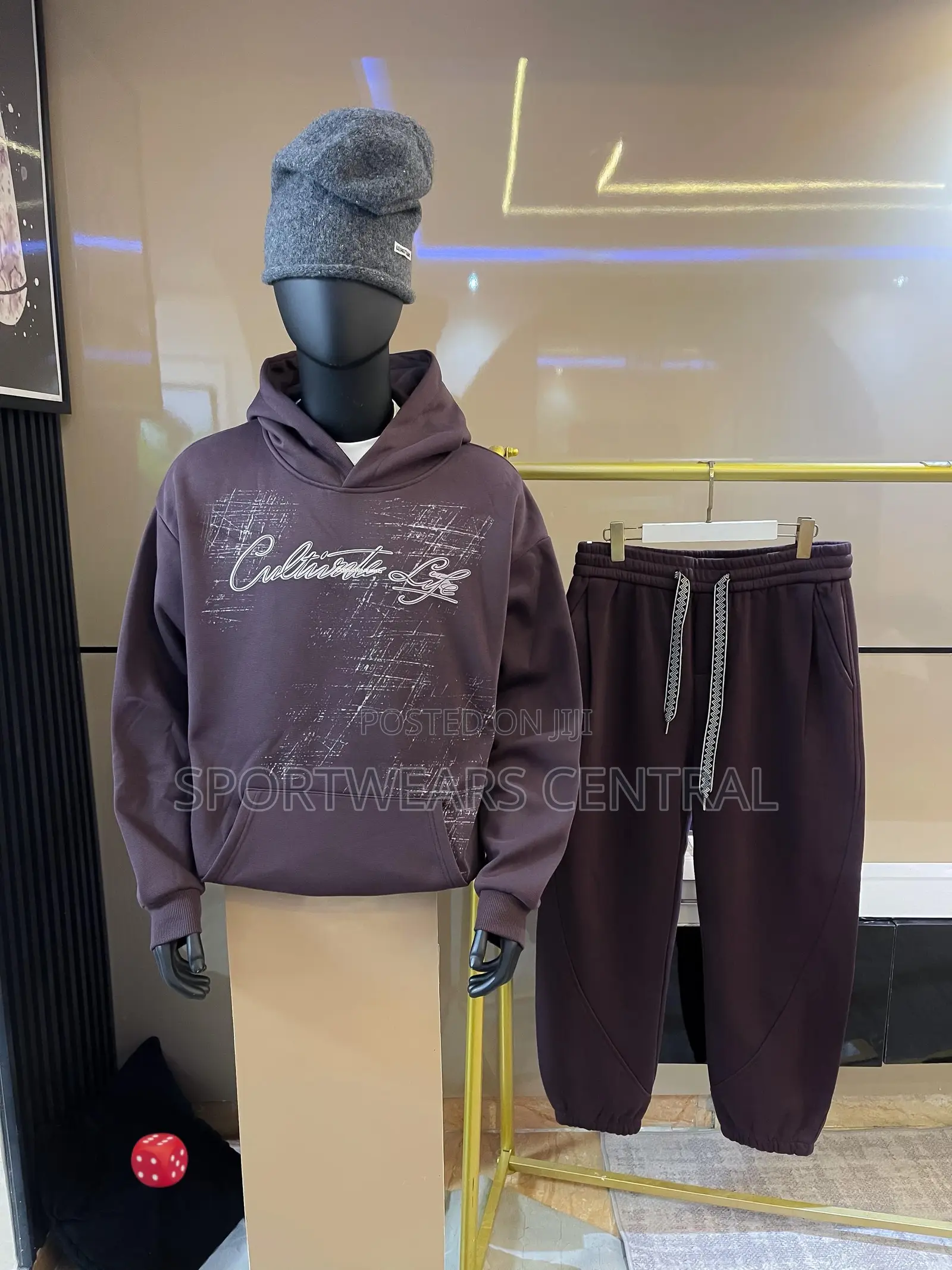 Luxury Trending Tracksuit Set