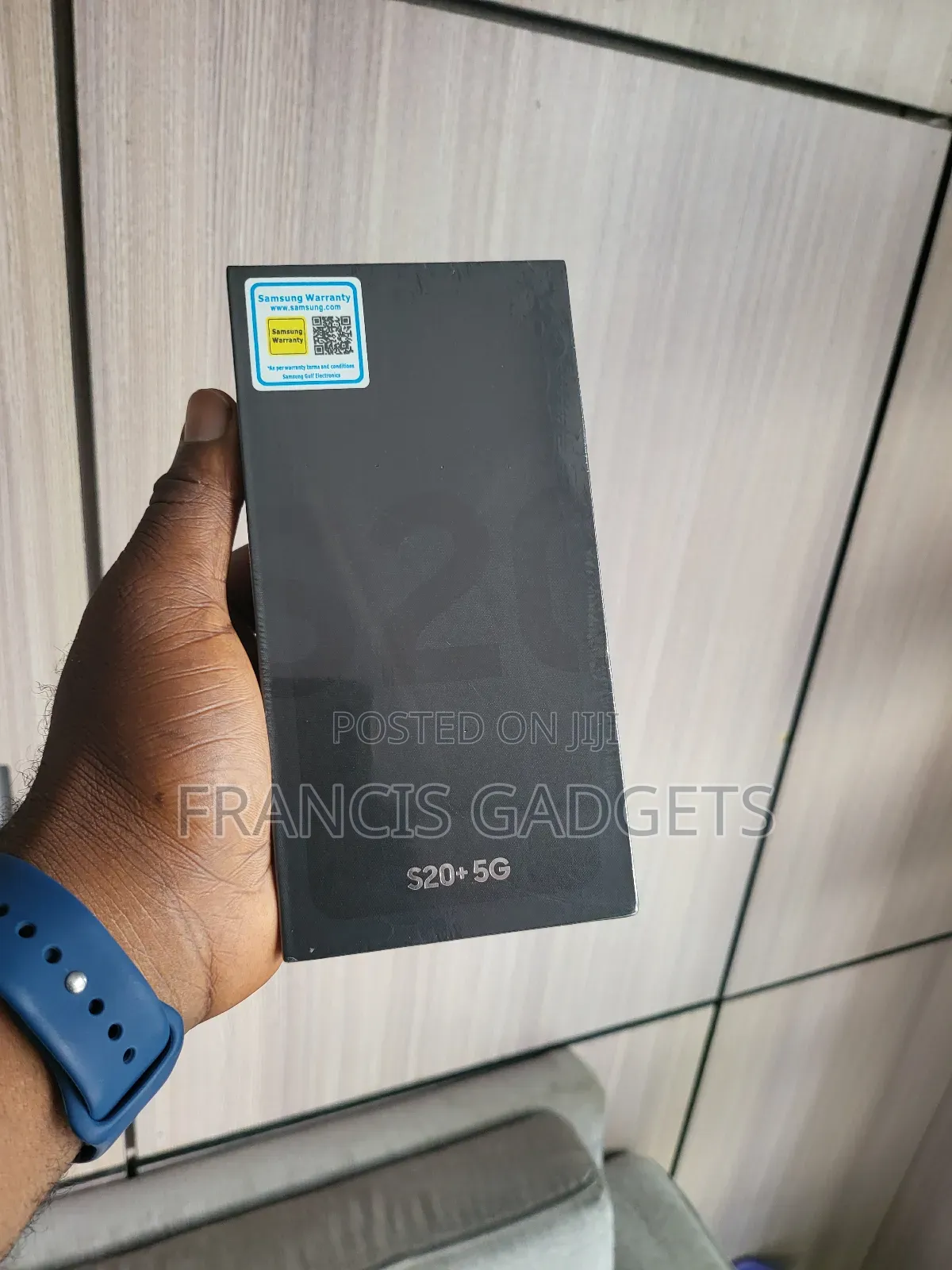 New Samsung Galaxy S20+ 5G 128 GB Black